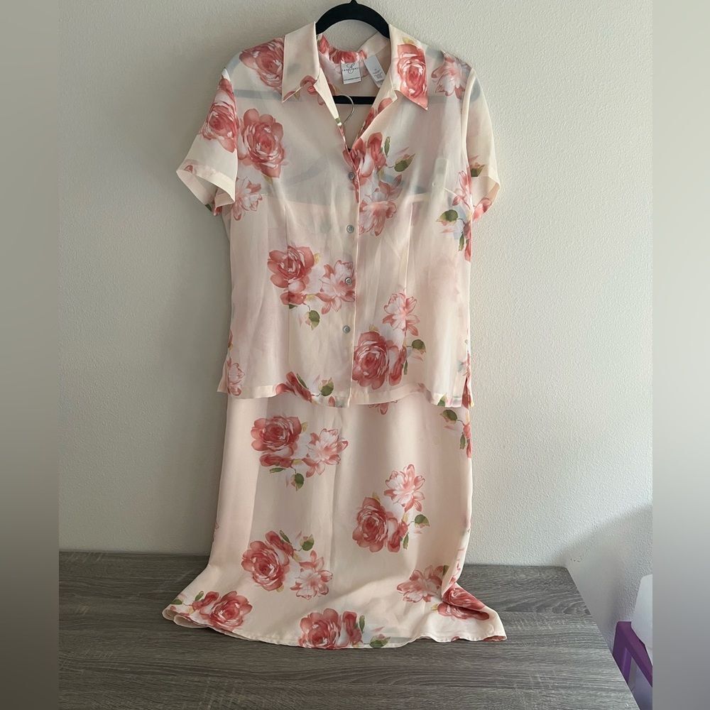 Vintage Emma James Two Piece Floral Skirt Set
